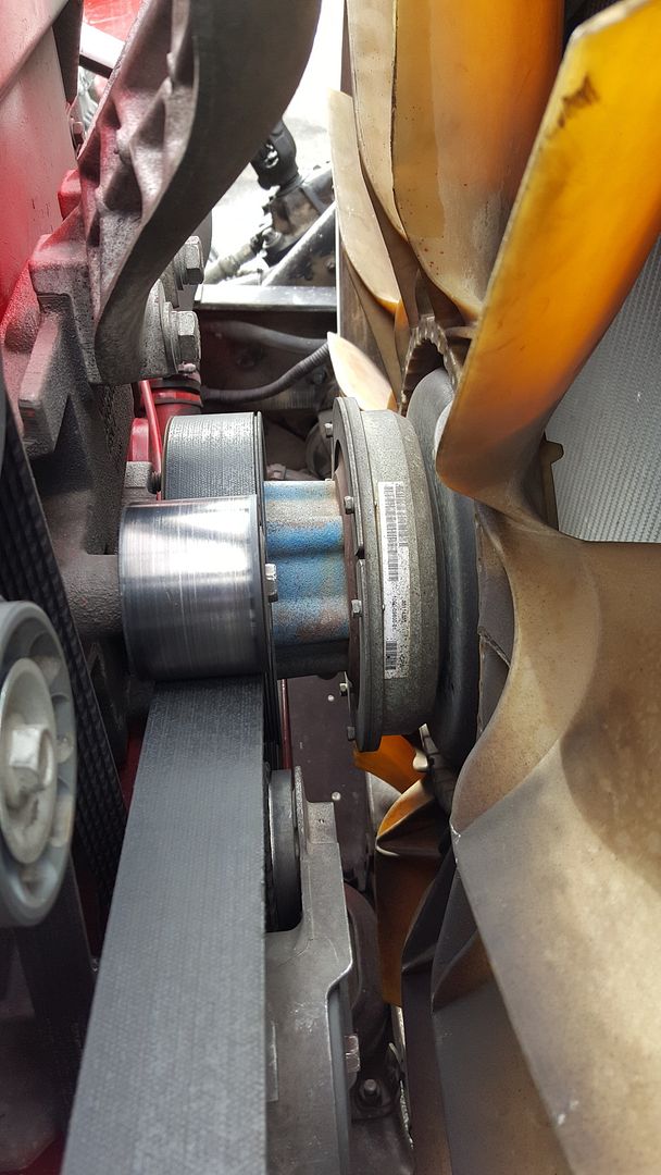 How to replace fan clutch on 04 VNL ISX Trucking