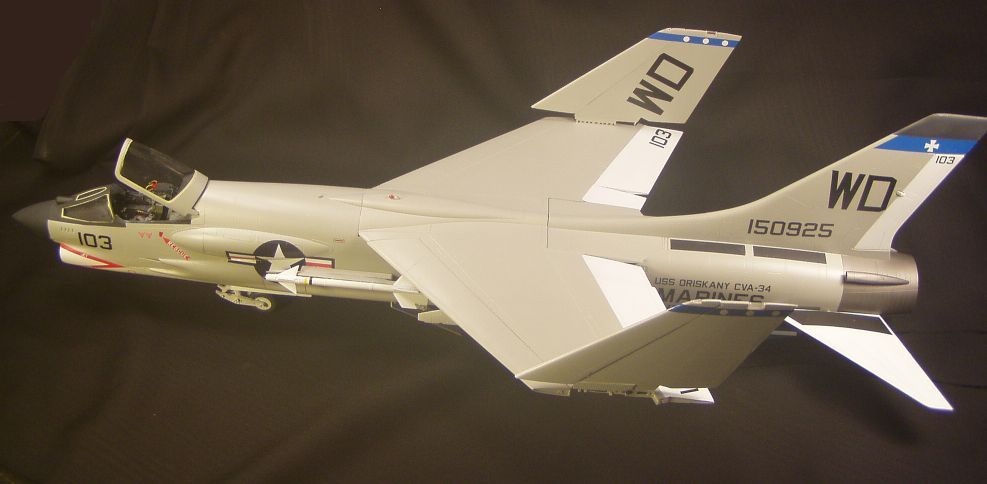 F-8Efinished003_zpsa3a7cf8b.jpg