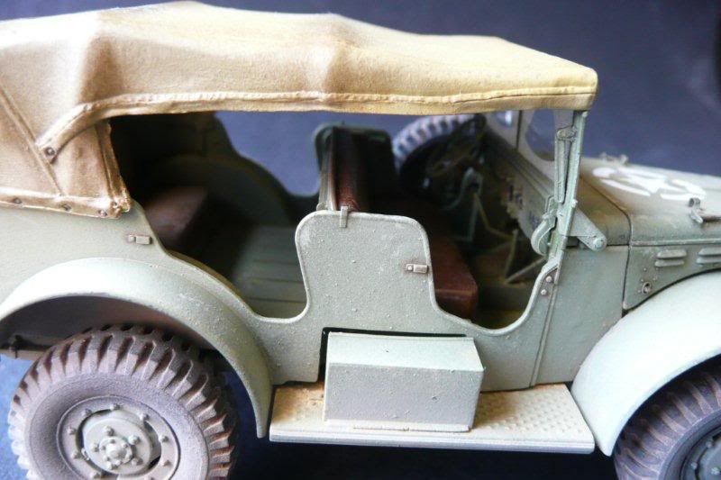 http://i764.photobucket.com/albums/xx285/kakifox/Dodge%20WC%2056/Dodge-WC-56-AFV-058.jpg
