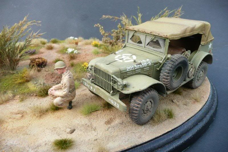 http://i764.photobucket.com/albums/xx285/kakifox/Dodge%20WC%2056/Dodge-WC-56-AFV-106.jpg