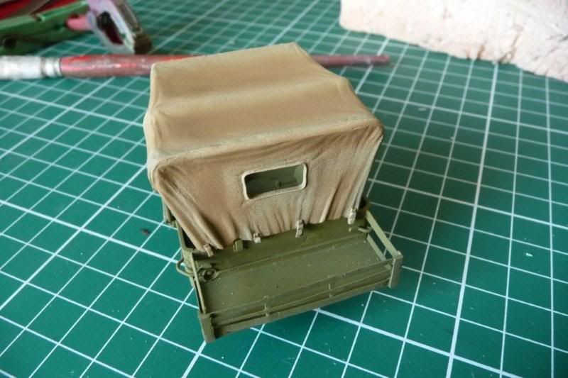 http://i764.photobucket.com/albums/xx285/kakifox/Jeep%20Tamiya/jeep-02.jpg