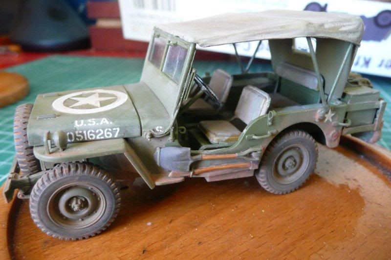 http://i764.photobucket.com/albums/xx285/kakifox/Jeep%20Tamiya/jeep-27.jpg