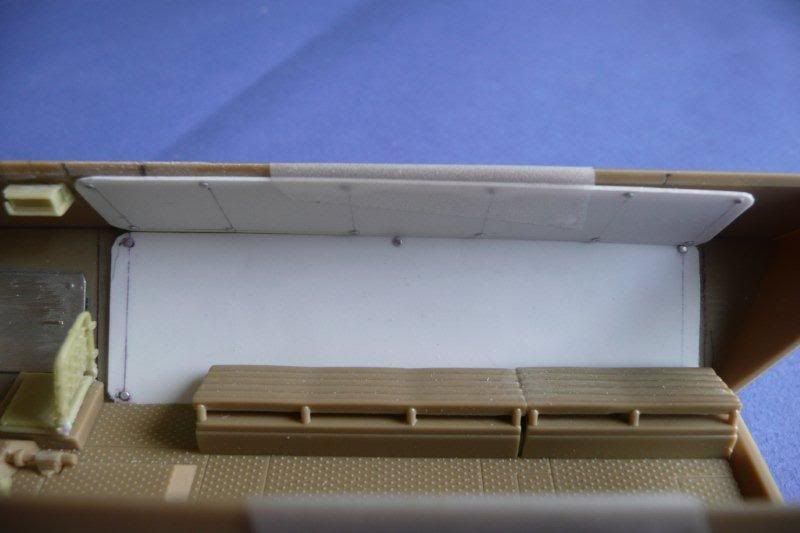 http://i764.photobucket.com/albums/xx285/kakifox/Sdkfz%20Tamiya%20251%20ausf%20D/P1030785.jpg
