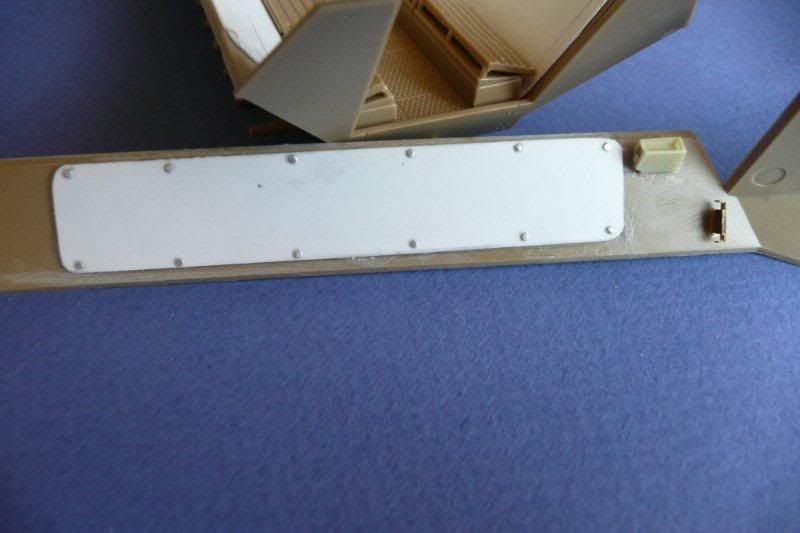 http://i764.photobucket.com/albums/xx285/kakifox/Sdkfz%20Tamiya%20251%20ausf%20D/P1030799.jpg