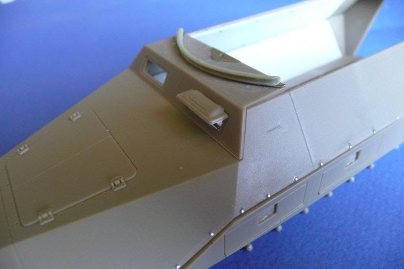http://i764.photobucket.com/albums/xx285/kakifox/Sdkfz%20Tamiya%20251%20ausf%20D/P1030810.jpg