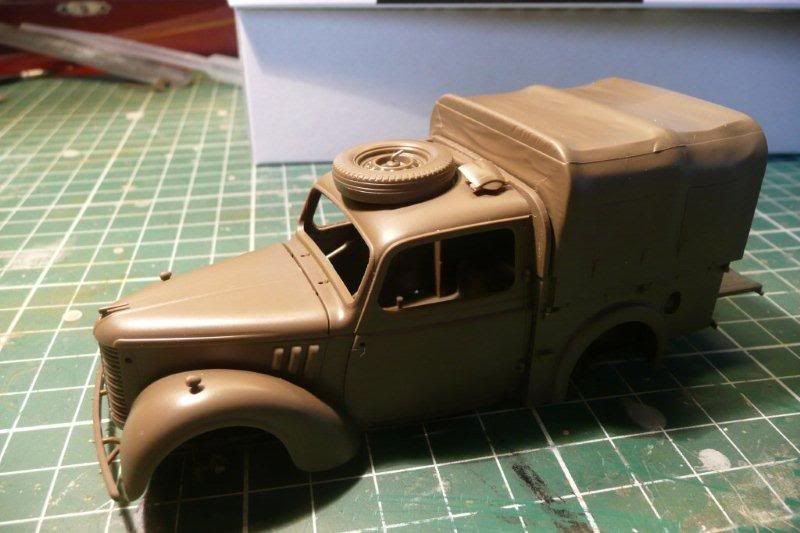 http://i764.photobucket.com/albums/xx285/kakifox/Trucs%20et%20astuces/Austin-Tilly-Tamiya-03.jpg