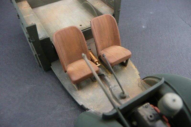http://i764.photobucket.com/albums/xx285/kakifox/Trucs%20et%20astuces/Austin-Tilly-Tamiya-14.jpg