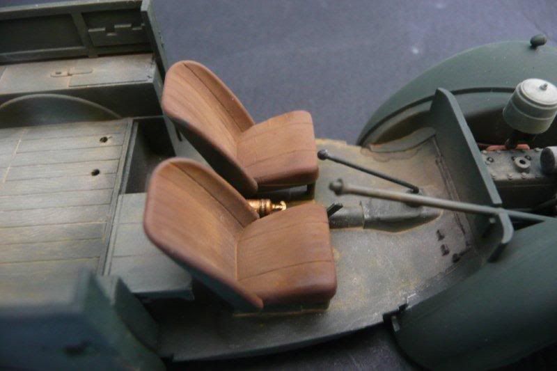 http://i764.photobucket.com/albums/xx285/kakifox/Trucs%20et%20astuces/Austin-Tilly-Tamiya-15.jpg