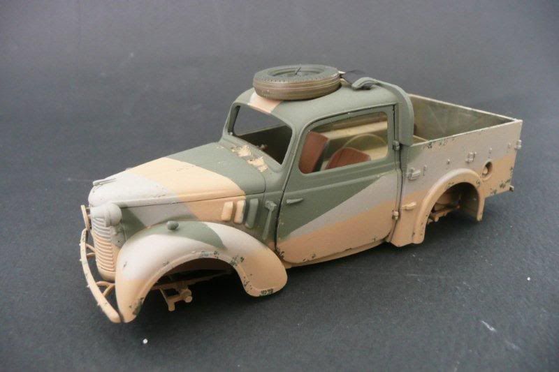 http://i764.photobucket.com/albums/xx285/kakifox/Trucs%20et%20astuces/Austin-Tilly-Tamiya-25.jpg