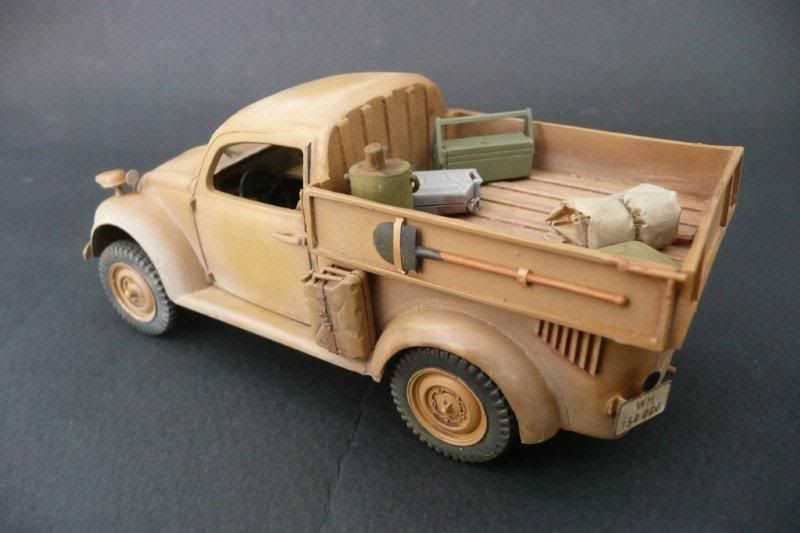 http://i764.photobucket.com/albums/xx285/kakifox/vw%20type%20825/volkswagentyp-825-29.jpg